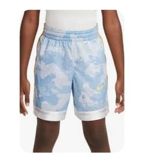 NIKE
Elite Super Big Kids' (boys') Basketball Shorts size medium